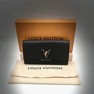 Louis Vuitton Capucines Wallet